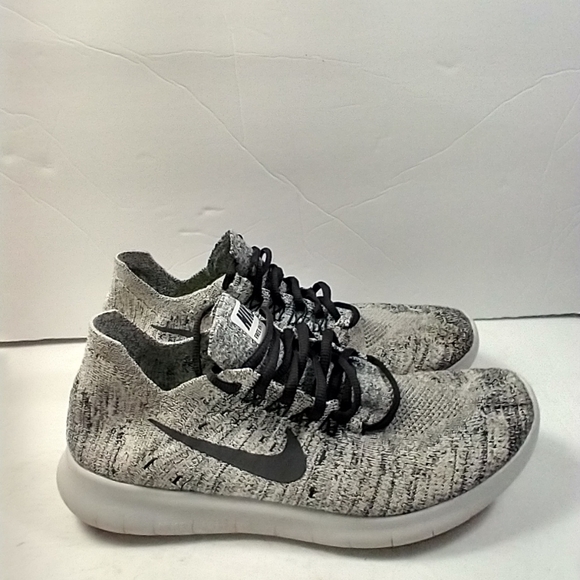 Nike Shoes - Nike Free RN Flyknit 2017 Oreo Running Shoes Women's sz 7.5.